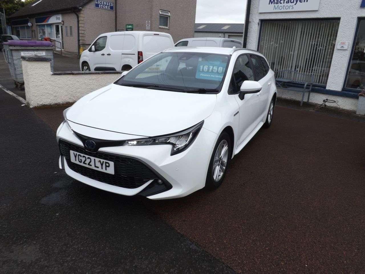 A 2022 TOYOTA COROLLA 1.8 VVT-h GPF Icon Tech Touring Sports 5dr Petrol Hybrid CVT Euro 6 (s/s) ( A 2022 TOYOTA COROLLA 1.8 VVT-h GPF Icon Tech Touring Sports 5dr Petrol Hybrid CVT Euro 6 (s/s) (