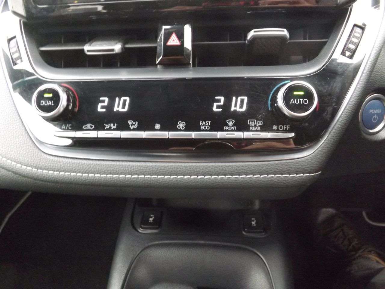 2022 TOYOTA COROLLA 2022 TOYOTA COROLLA