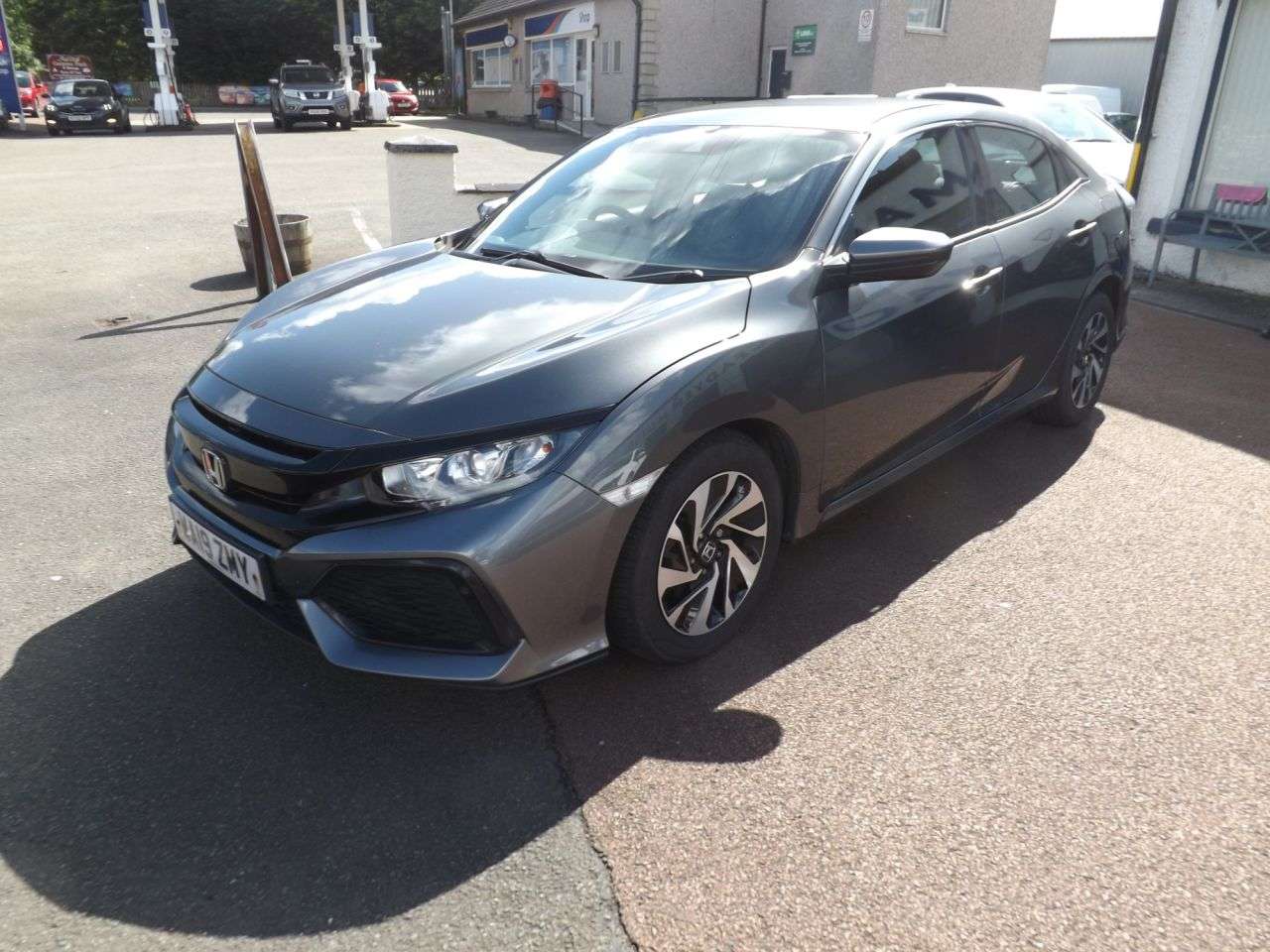 A 2019 HONDA CIVIC 1.6 i-DTEC SE Hatchback 5dr Diesel Manual Euro 6 (s/s) (120 ps) A 2019 HONDA CIVIC 1.6 i-DTEC SE Hatchback 5dr Diesel Manual Euro 6 (s/s) (120 ps)