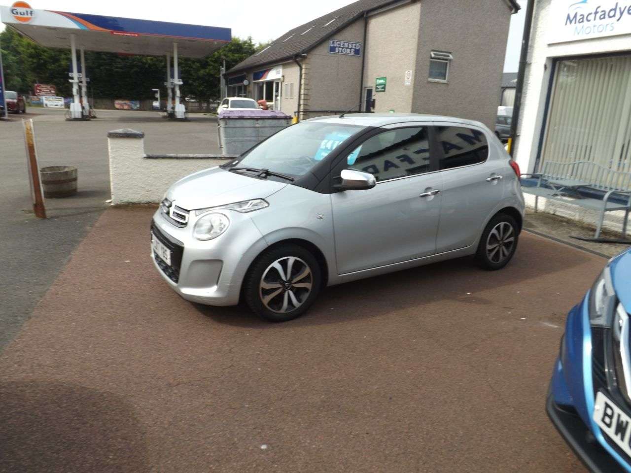 A 2017 CITROEN C1 1.2 PureTech Flair Hatchback 5dr Petrol Manual Euro 6 (82 ps) A 2017 CITROEN C1 1.2 PureTech Flair Hatchback 5dr Petrol Manual Euro 6 (82 ps)