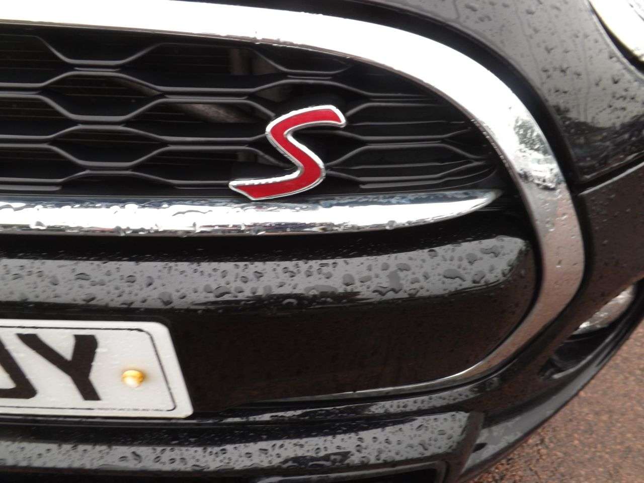 A 2017 MINI HATCH 2.0 Cooper S Hatchback 5dr Petrol Manual Euro 6 (s/s) (192 ps) A 2017 MINI HATCH 2.0 Cooper S Hatchback 5dr Petrol Manual Euro 6 (s/s) (192 ps)