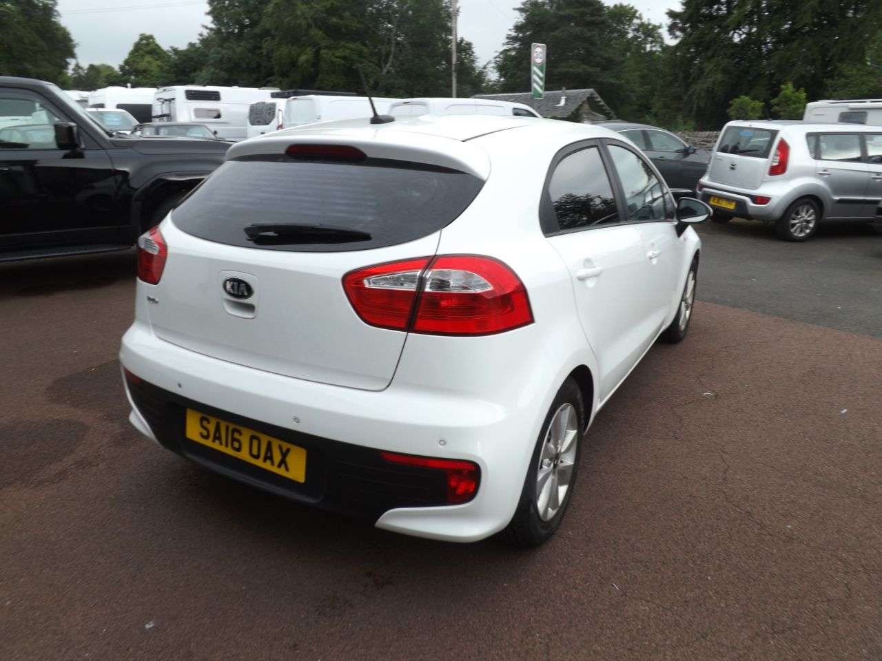 2016 KIA RIO 2016 KIA RIO