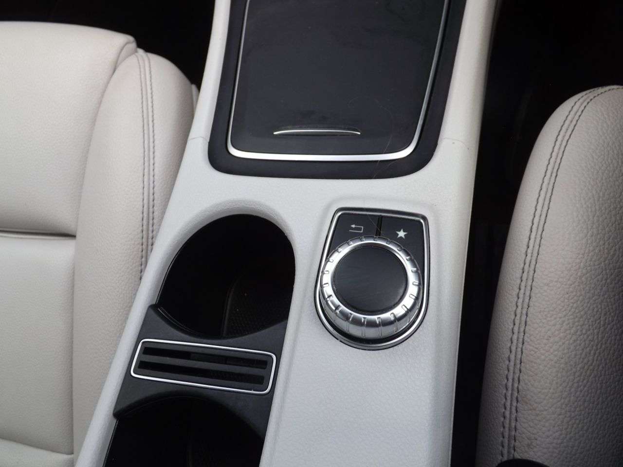 2018 MERCEDES-BENZ GLA 2018 MERCEDES-BENZ GLA