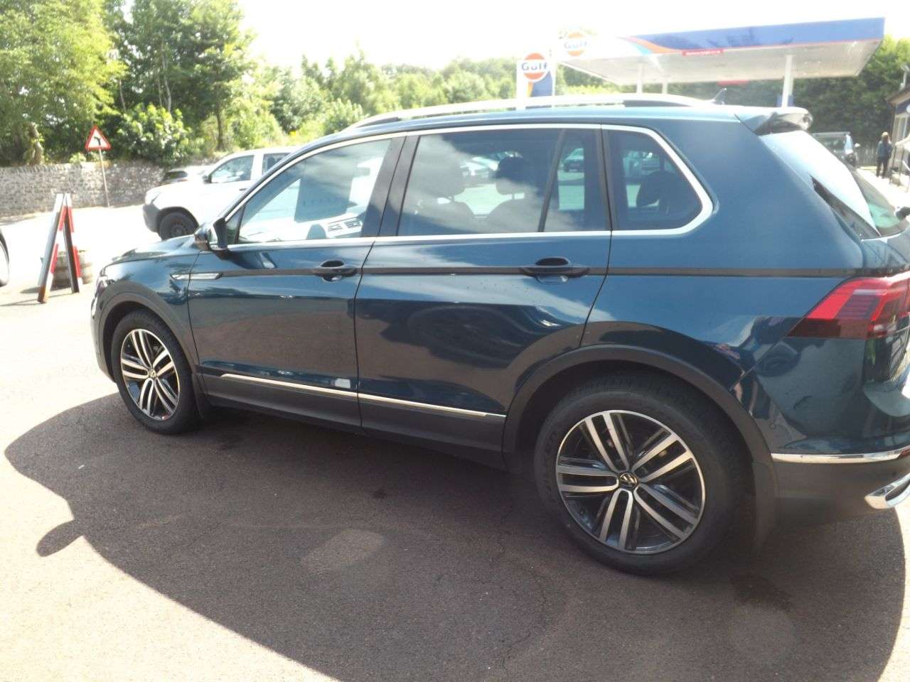 2022 VOLKSWAGEN TIGUAN 2022 VOLKSWAGEN TIGUAN