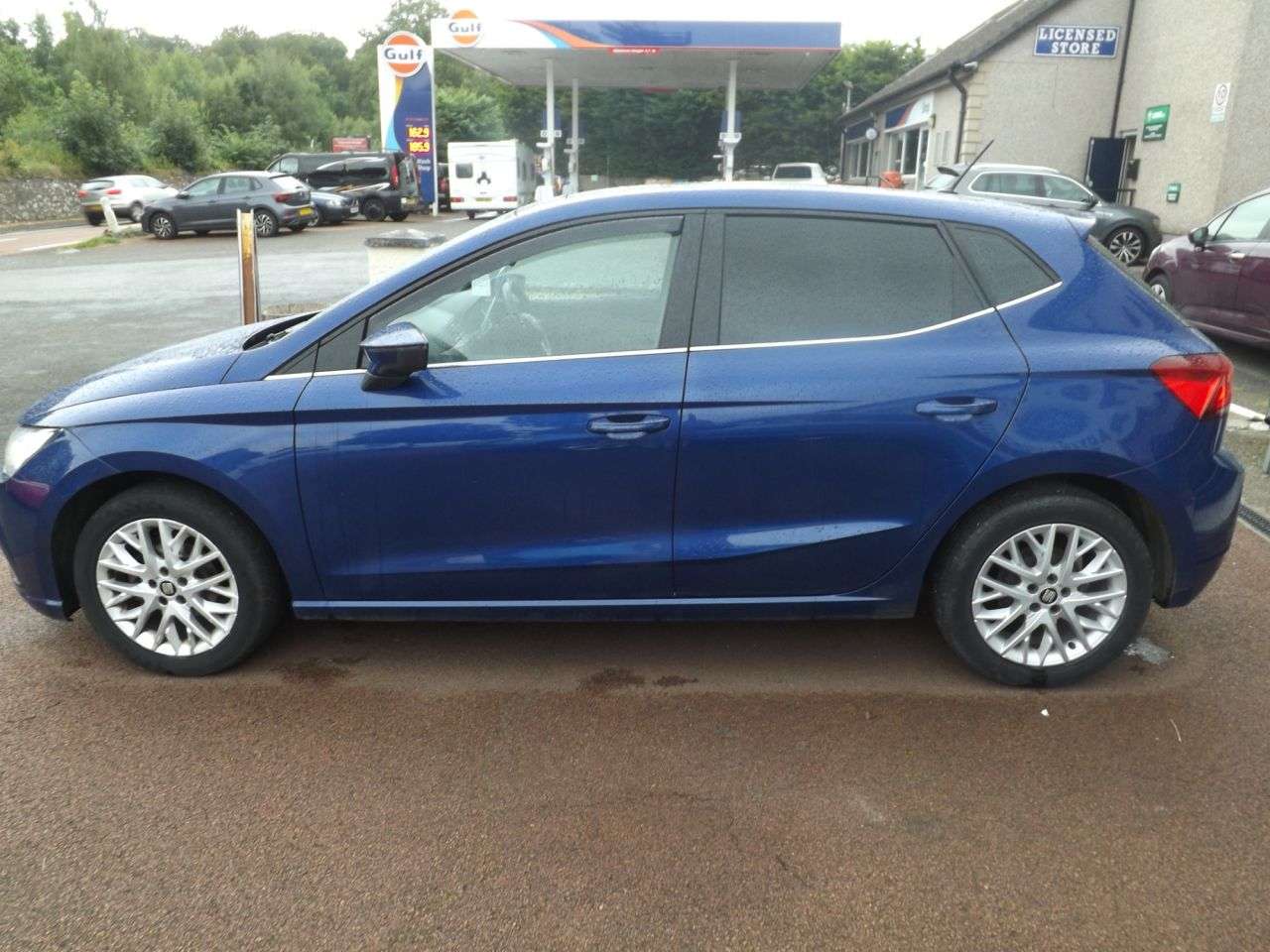 A 2018 SEAT IBIZA 1.0 MPI SE Design Hatchback 5dr Petrol Manual Euro 6 (s/s) (75 ps) A 2018 SEAT IBIZA 1.0 MPI SE Design Hatchback 5dr Petrol Manual Euro 6 (s/s) (75 ps)