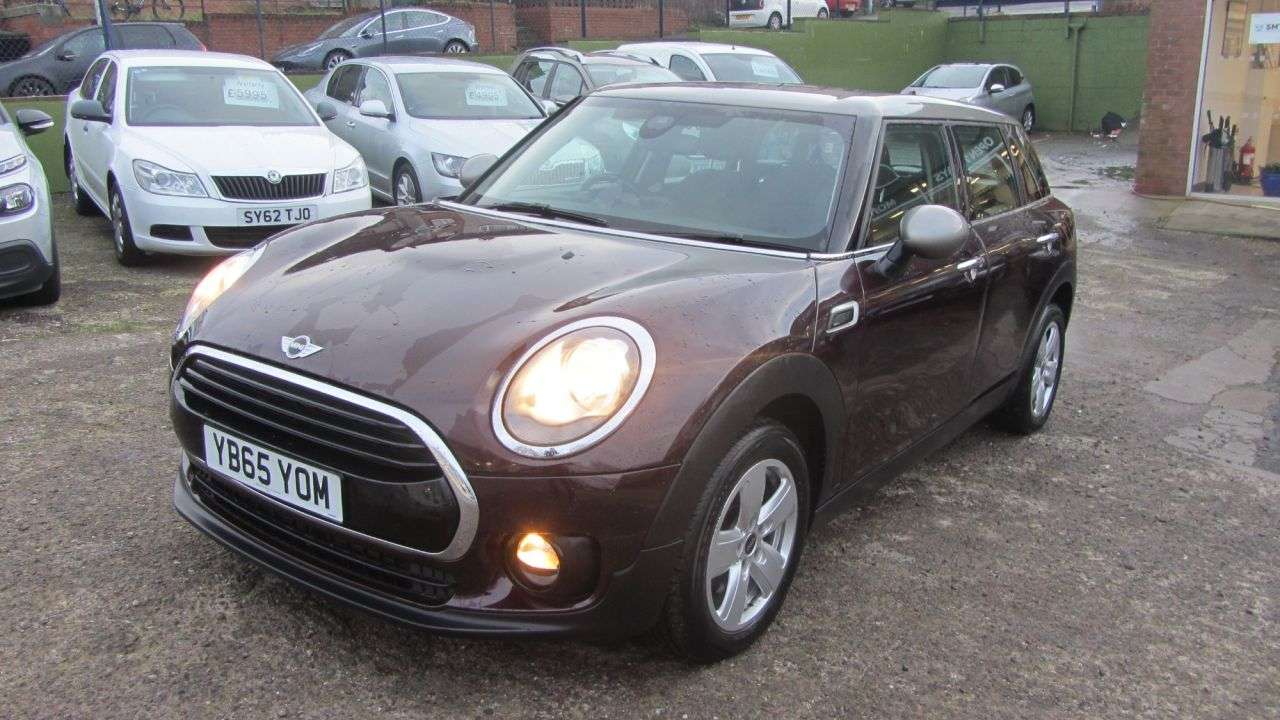 2015 MINI CLUBMAN 2015 MINI CLUBMAN