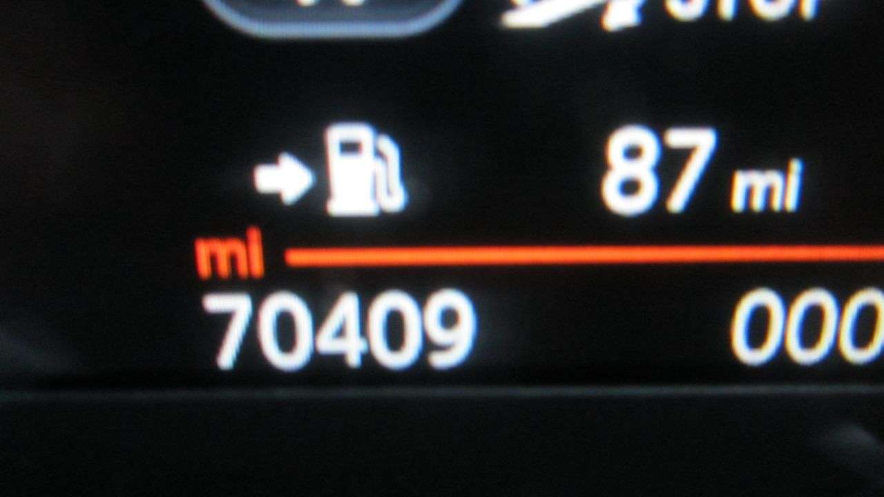 2015 MINI CLUBMAN 2015 MINI CLUBMAN