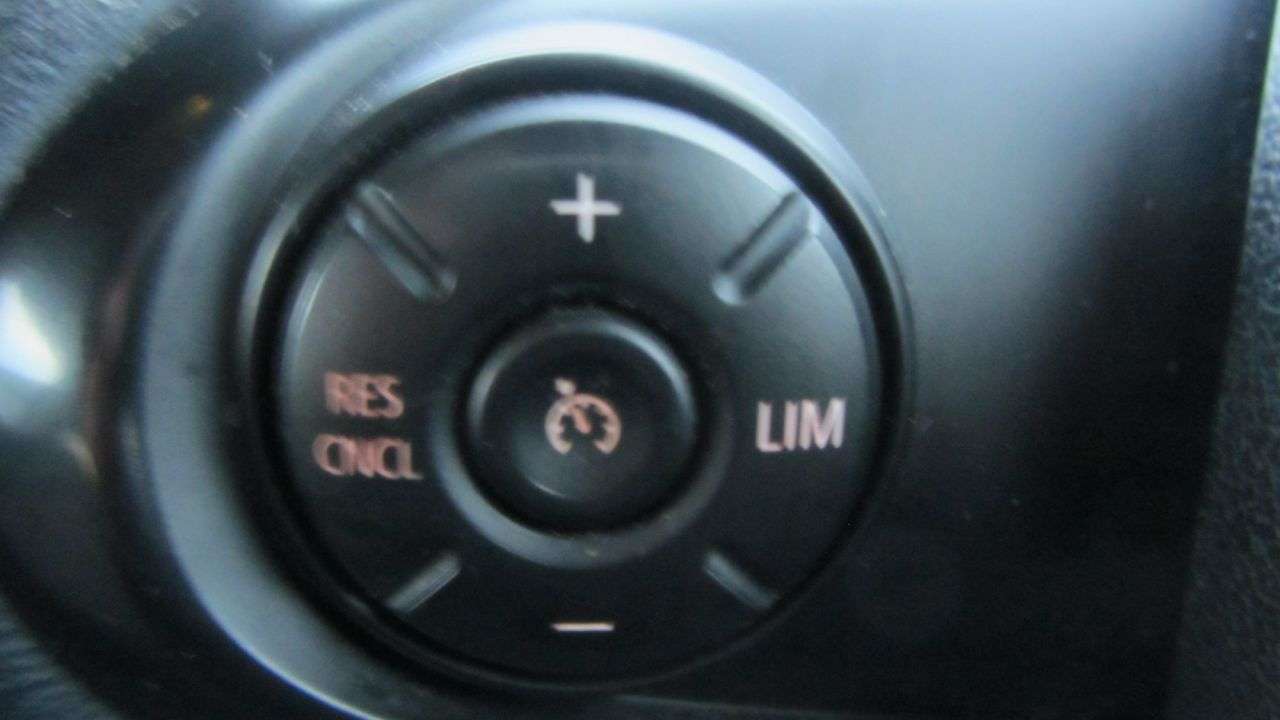 2015 MINI CLUBMAN 2015 MINI CLUBMAN