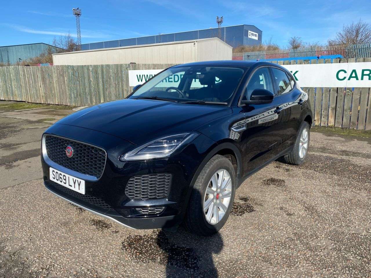 A 2019 JAGUAR E-PACE 2.0 D180 S SUV 5dr Diesel Auto AWD Euro 6 (s/s) (180 ps) PX WELCOME, FINANC A 2019 JAGUAR E-PACE 2.0 D180 S SUV 5dr Diesel Auto AWD Euro 6 (s/s) (180 ps) PX WELCOME, FINANC