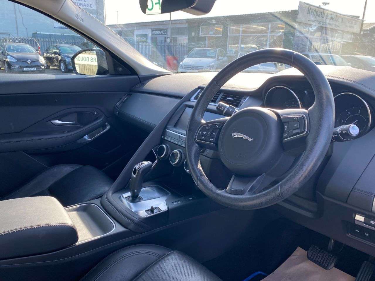 2019 JAGUAR E-PACE 2019 JAGUAR E-PACE