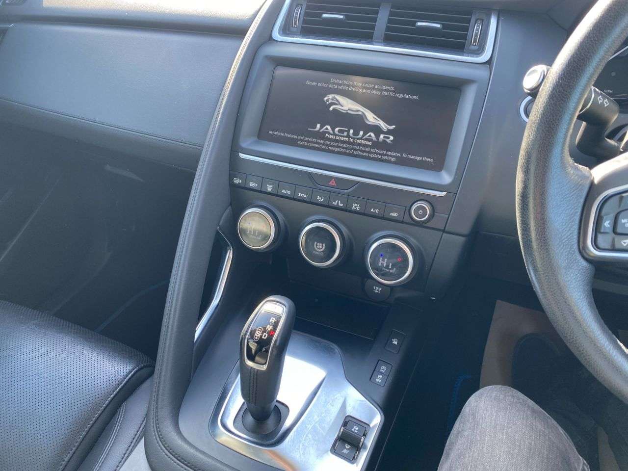 2019 JAGUAR E-PACE 2019 JAGUAR E-PACE