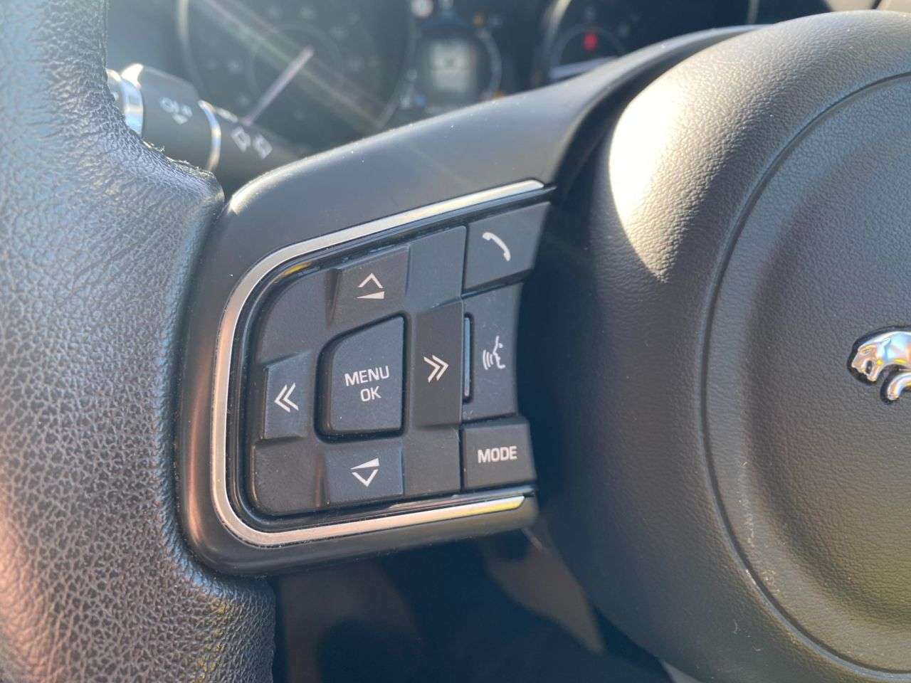 2019 JAGUAR E-PACE 2019 JAGUAR E-PACE