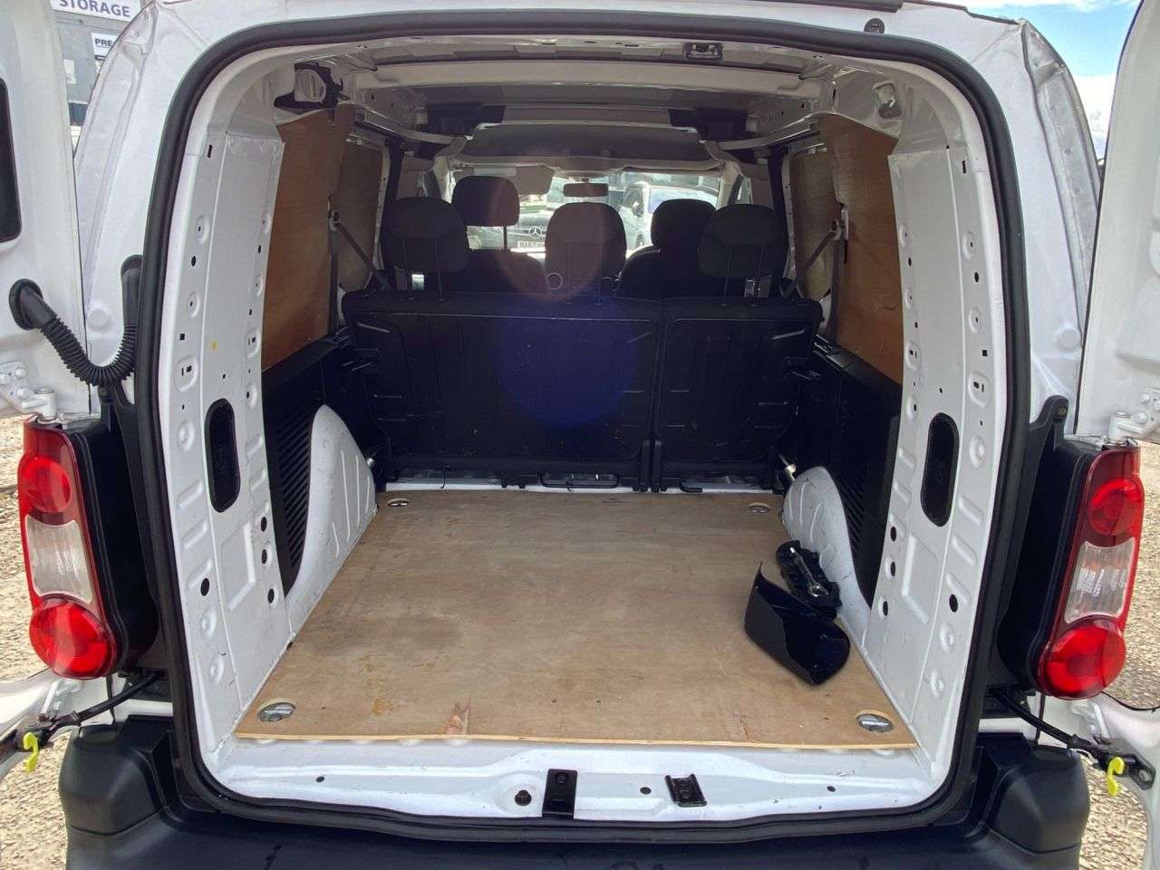 2019 PEUGEOT PARTNER 2019 PEUGEOT PARTNER