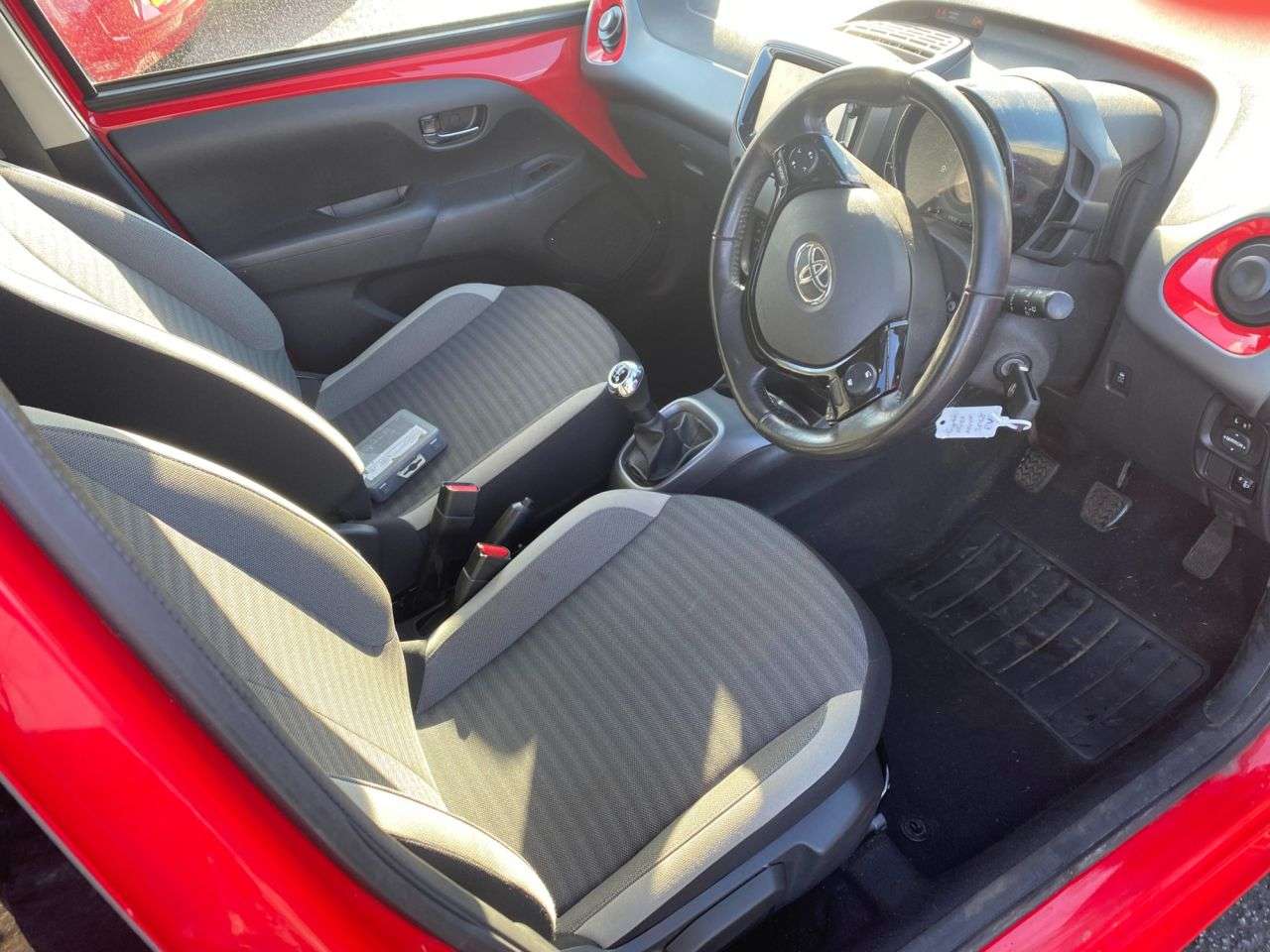 2018 TOYOTA AYGO 2018 TOYOTA AYGO