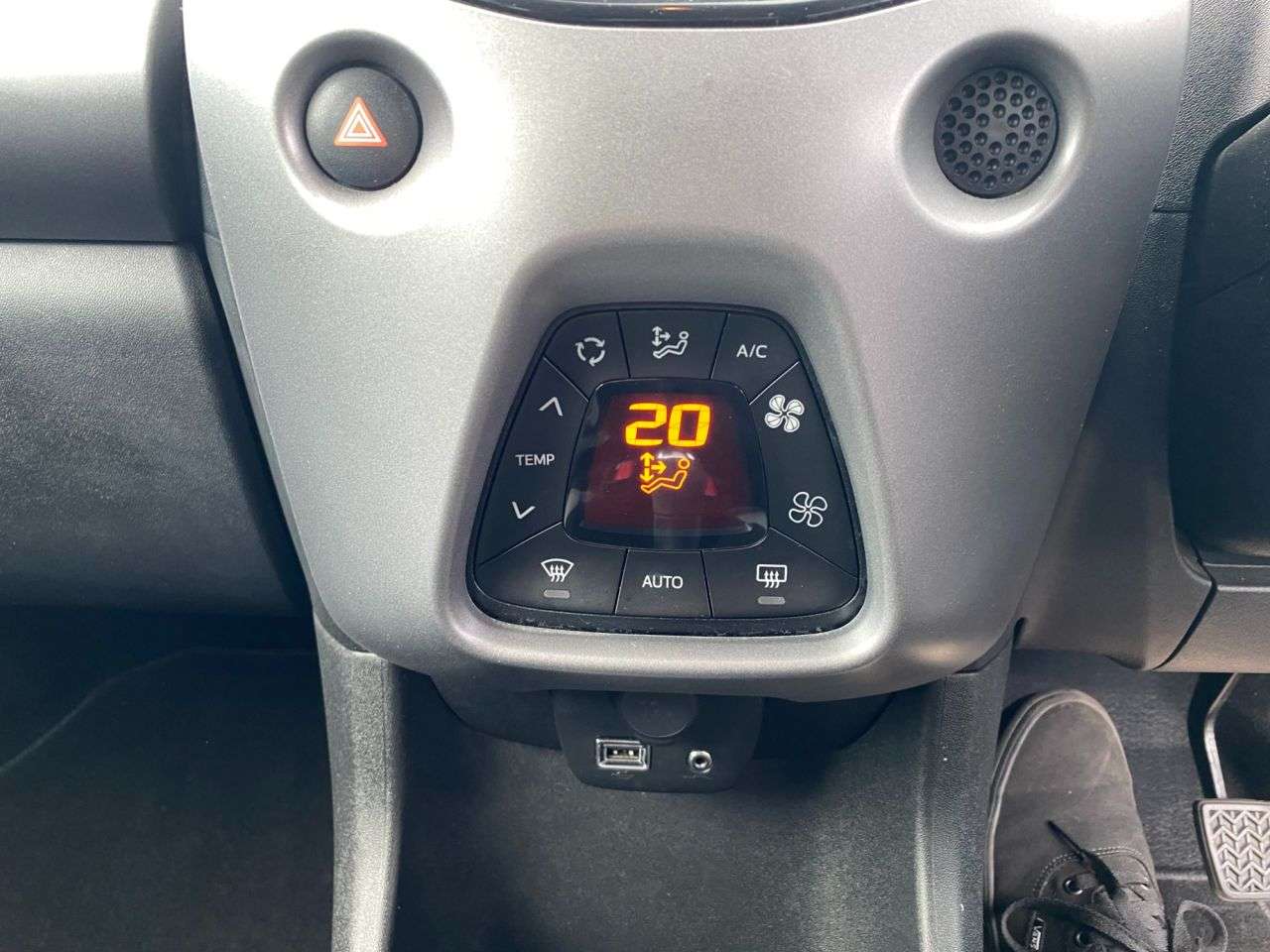 2018 TOYOTA AYGO 2018 TOYOTA AYGO