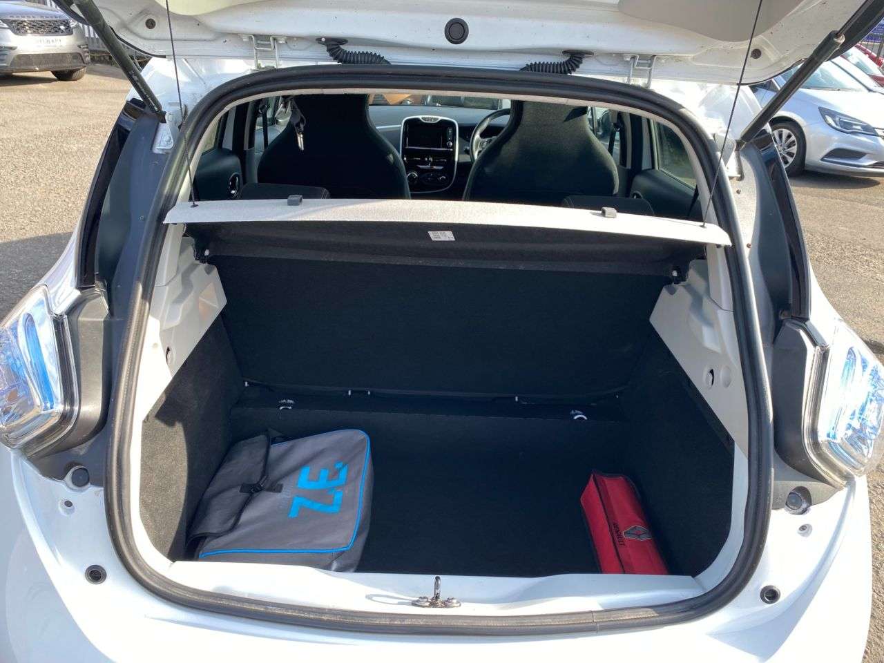 2017 RENAULT ZOE 2017 RENAULT ZOE