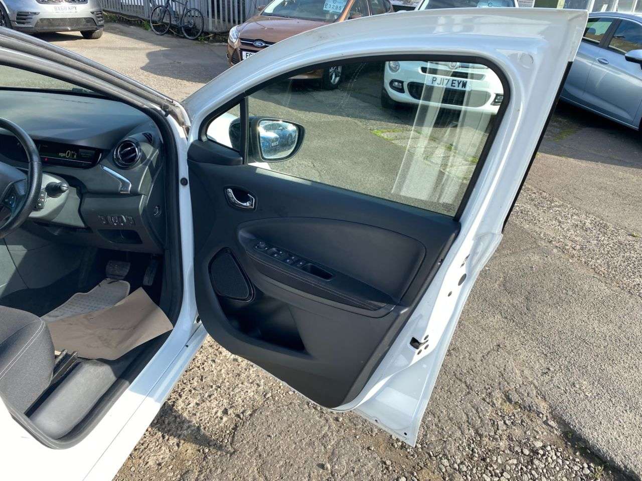 2017 RENAULT ZOE 2017 RENAULT ZOE