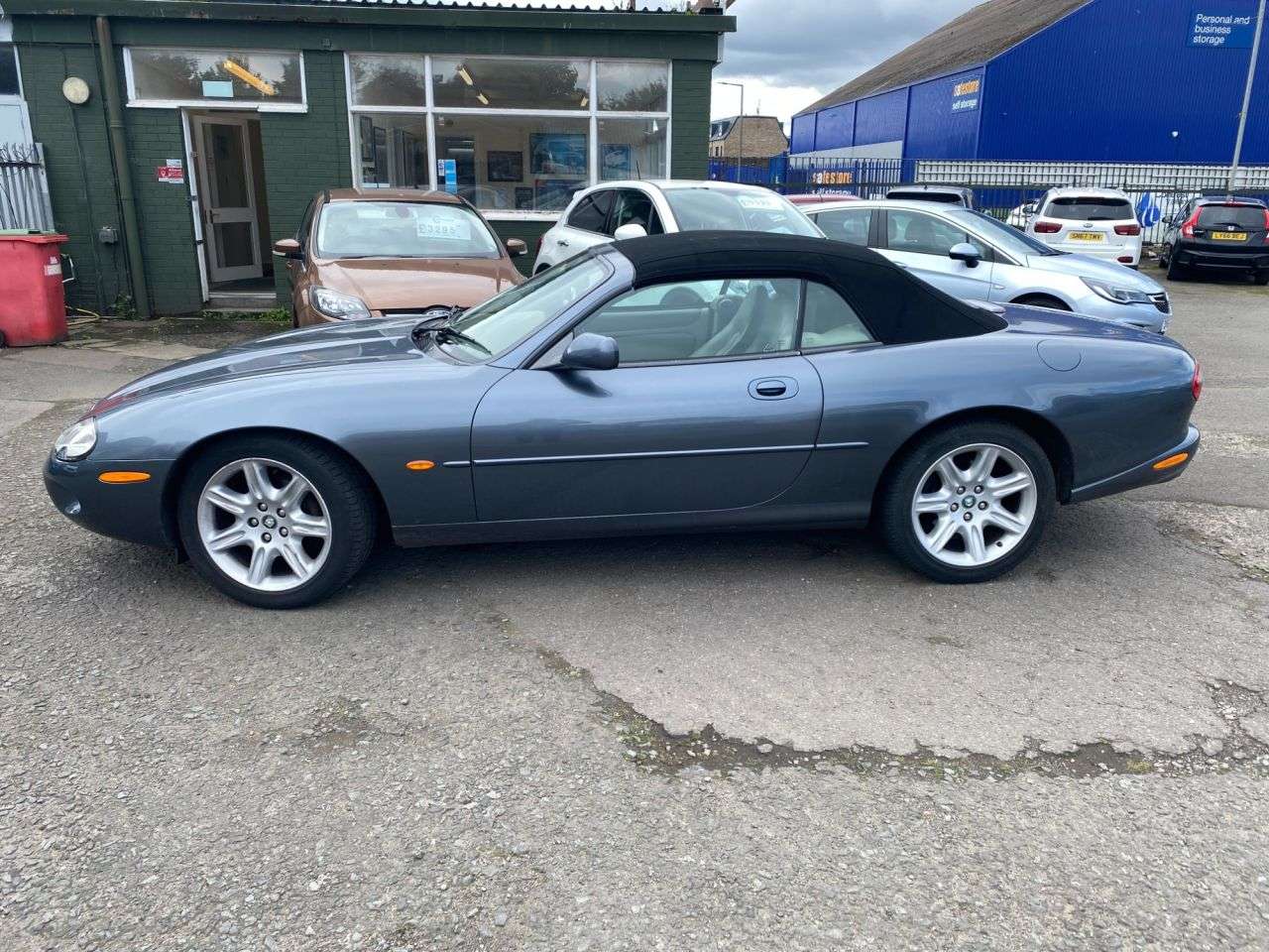 1997 JAGUAR XK8 1997 JAGUAR XK8