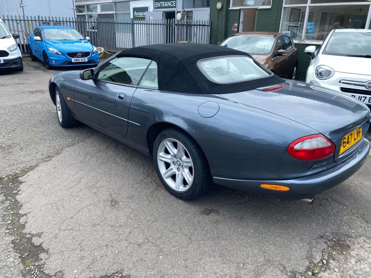 1997 JAGUAR XK8 1997 JAGUAR XK8