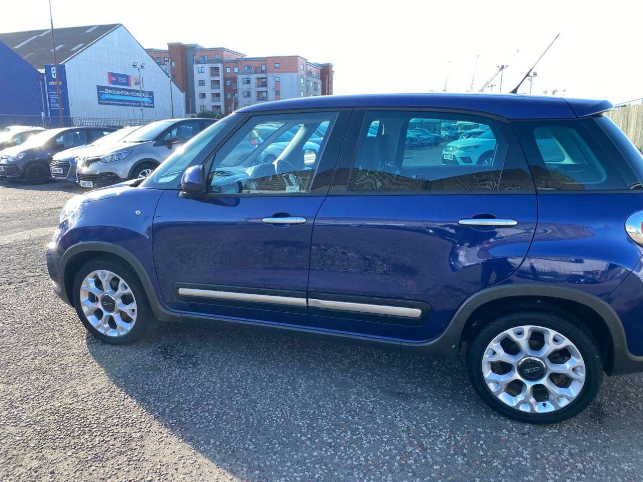 A 2015 FIAT 500L 1.4 Trekking MPV 5dr Petrol Manual Euro 6 (95 bhp) PX WELCOME, FINANCE AVAI A 2015 FIAT 500L 1.4 Trekking MPV 5dr Petrol Manual Euro 6 (95 bhp) PX WELCOME, FINANCE AVAI