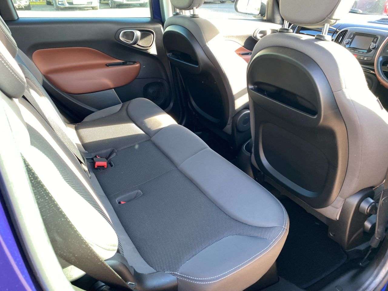 2015 FIAT 500L 2015 FIAT 500L