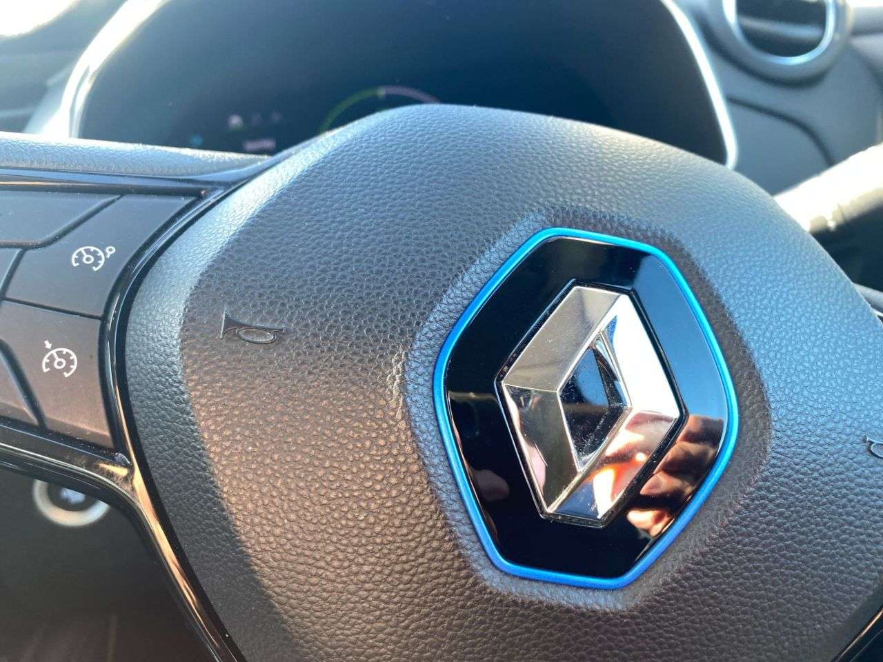 2021 RENAULT ZOE 2021 RENAULT ZOE