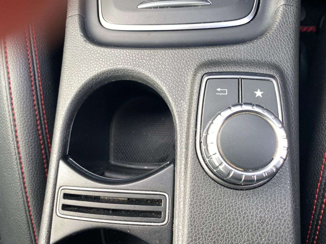 2017 MERCEDES-BENZ A CLASS AMG HATCHBACK 2017 MERCEDES-BENZ A CLASS AMG HATCHBACK