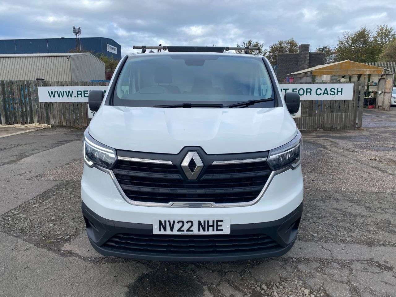 A 2022 RENAULT TRAFIC 2.0 dCi Blue LL30 Business Panel Van 5dr Diesel Manual L2 H1 Euro 6 (s/s) ( A 2022 RENAULT TRAFIC 2.0 dCi Blue LL30 Business Panel Van 5dr Diesel Manual L2 H1 Euro 6 (s/s) (