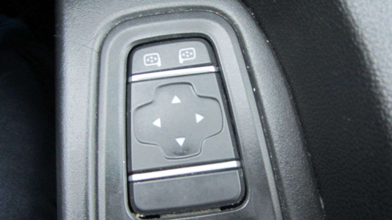 2022 RENAULT TRAFIC 2022 RENAULT TRAFIC