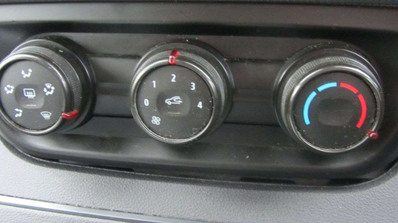 2022 RENAULT TRAFIC 2022 RENAULT TRAFIC