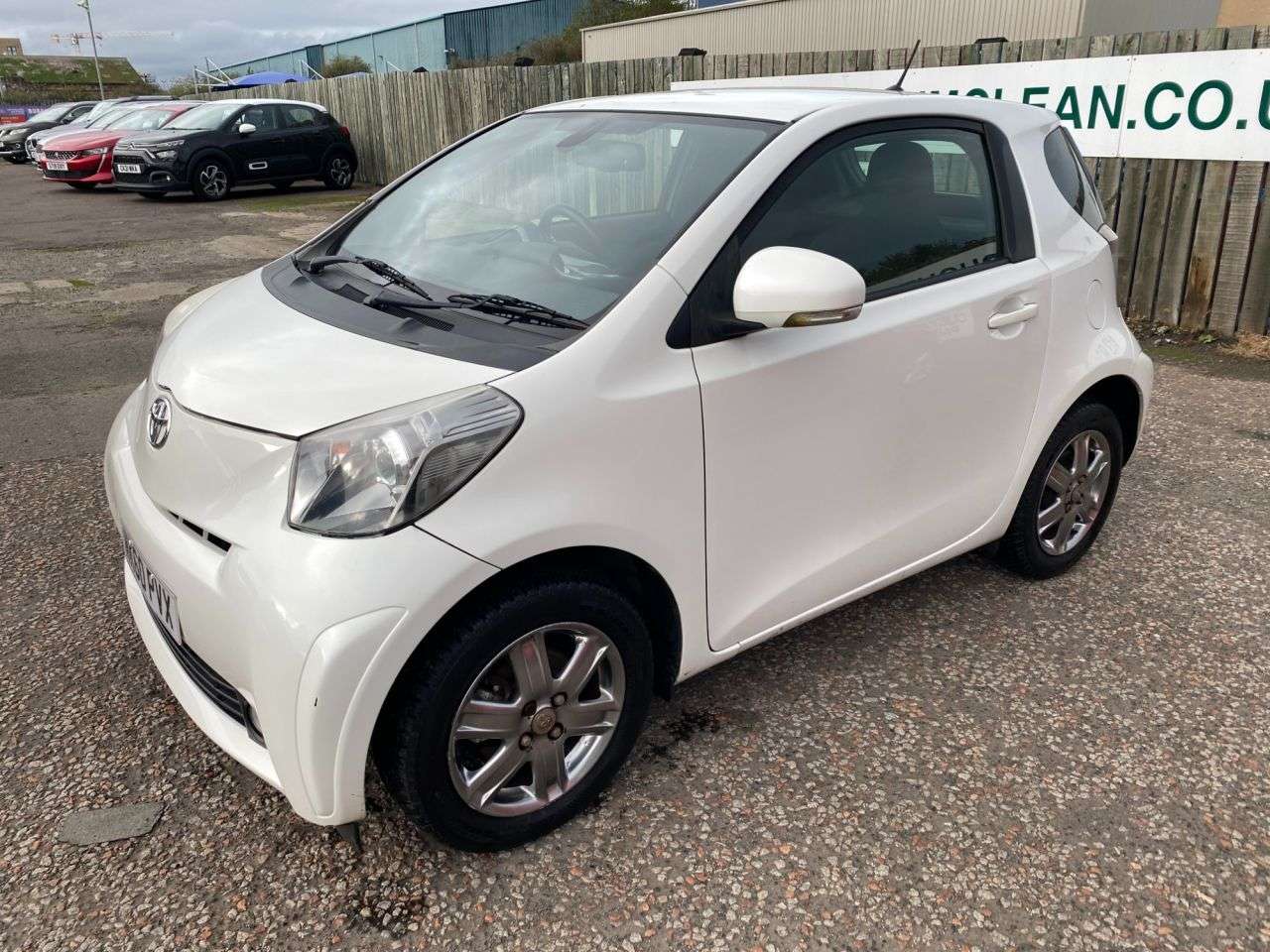 2010 TOYOTA IQ 2010 TOYOTA IQ