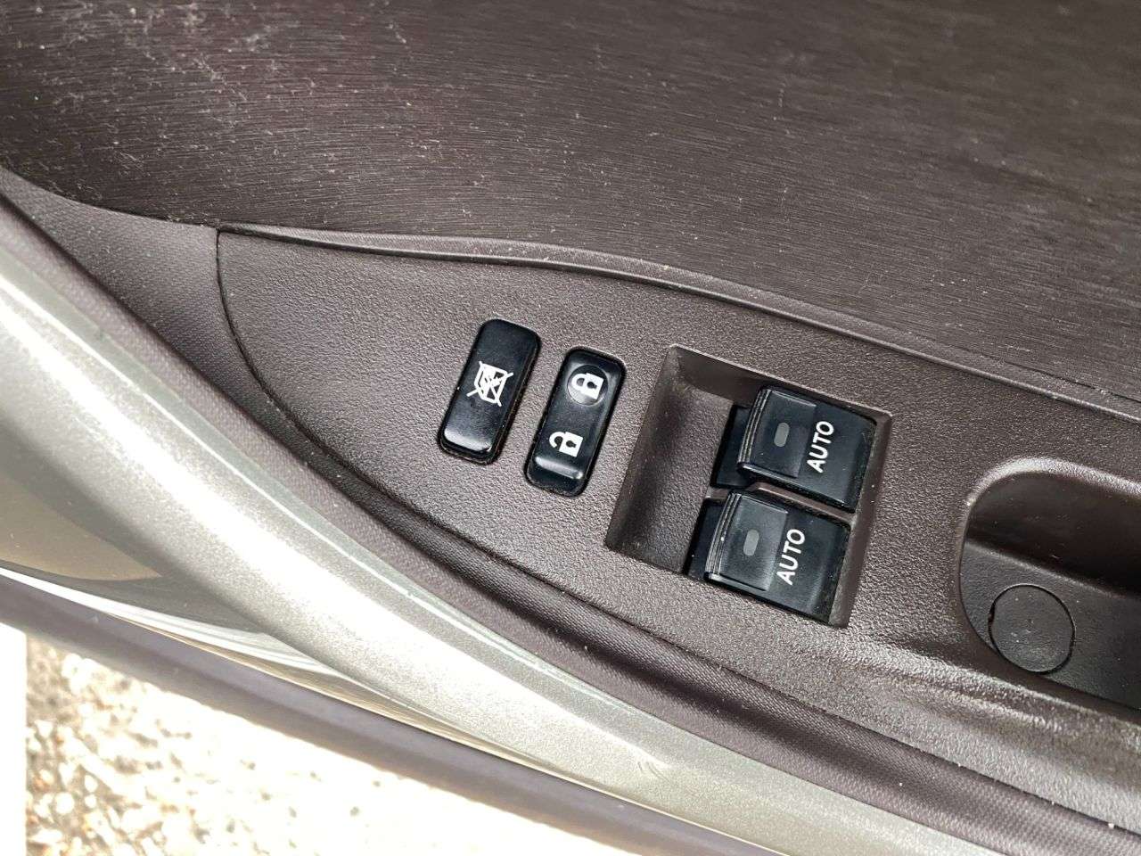 2010 TOYOTA IQ 2010 TOYOTA IQ