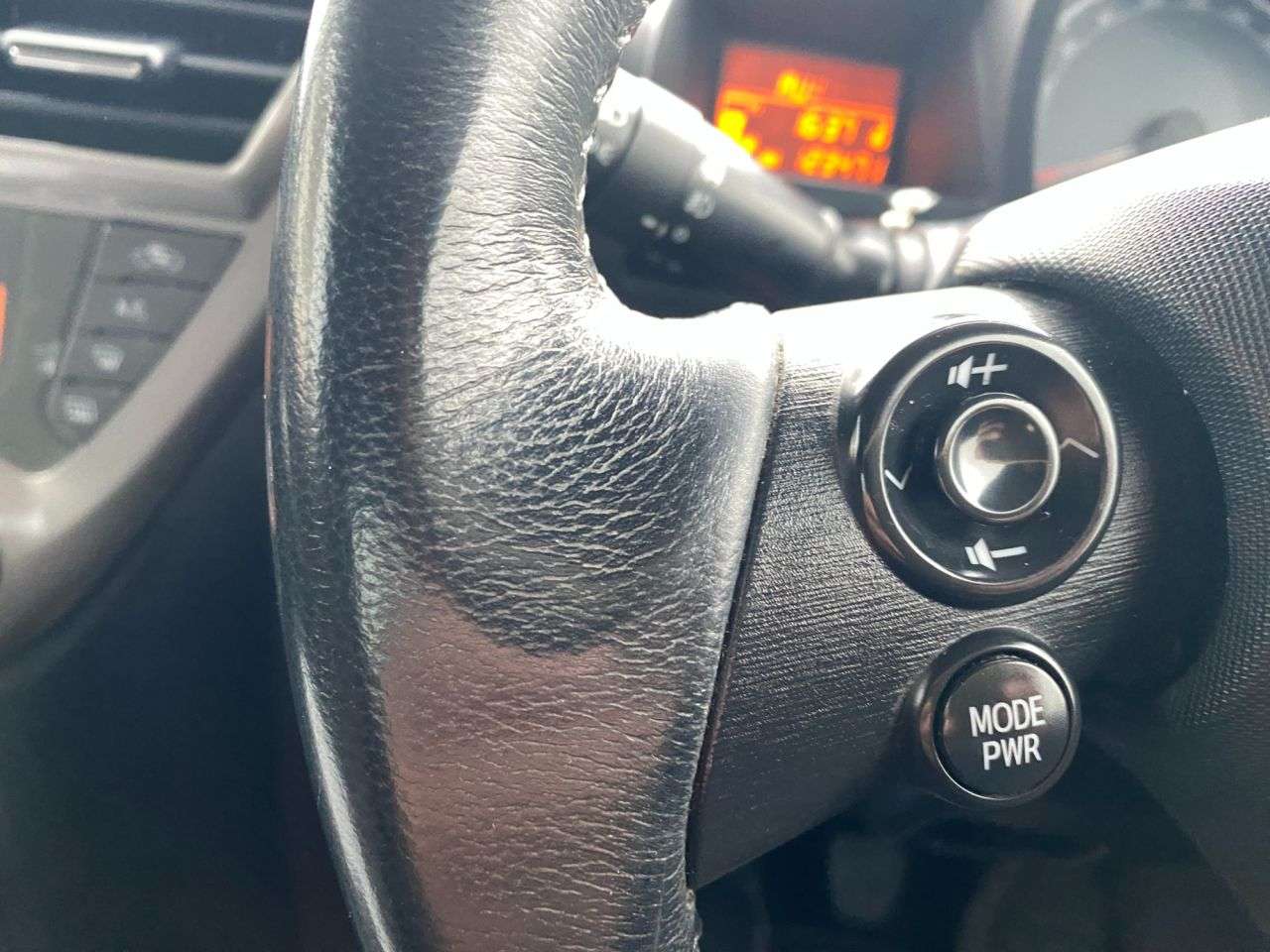 2010 TOYOTA IQ 2010 TOYOTA IQ