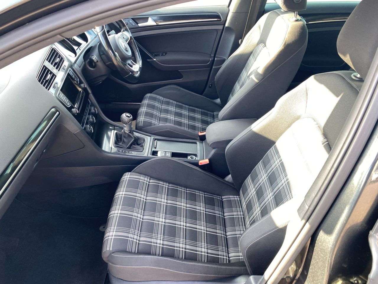 2014 VOLKSWAGEN GOLF 2014 VOLKSWAGEN GOLF