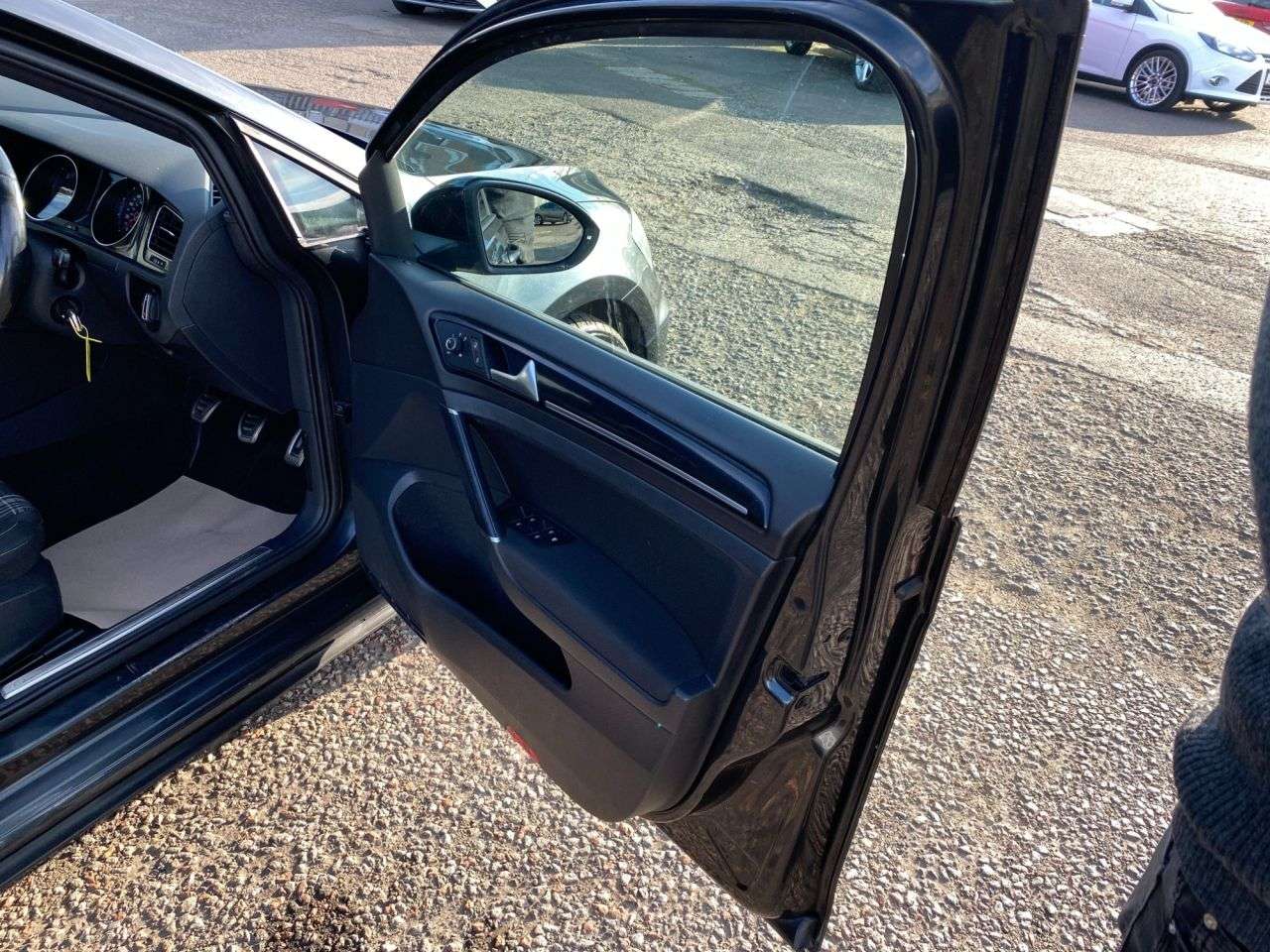 2014 VOLKSWAGEN GOLF 2014 VOLKSWAGEN GOLF