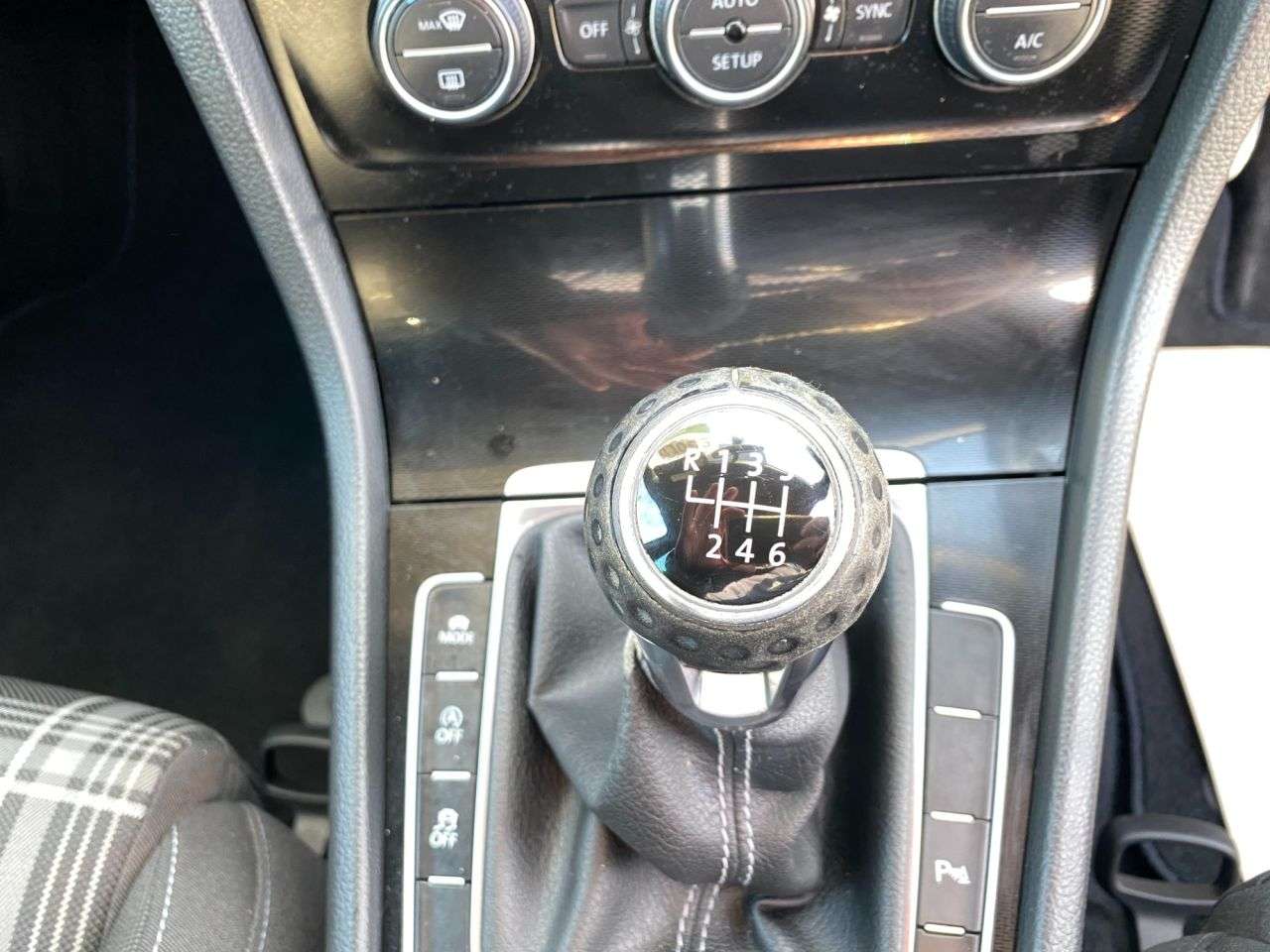 2014 VOLKSWAGEN GOLF 2014 VOLKSWAGEN GOLF