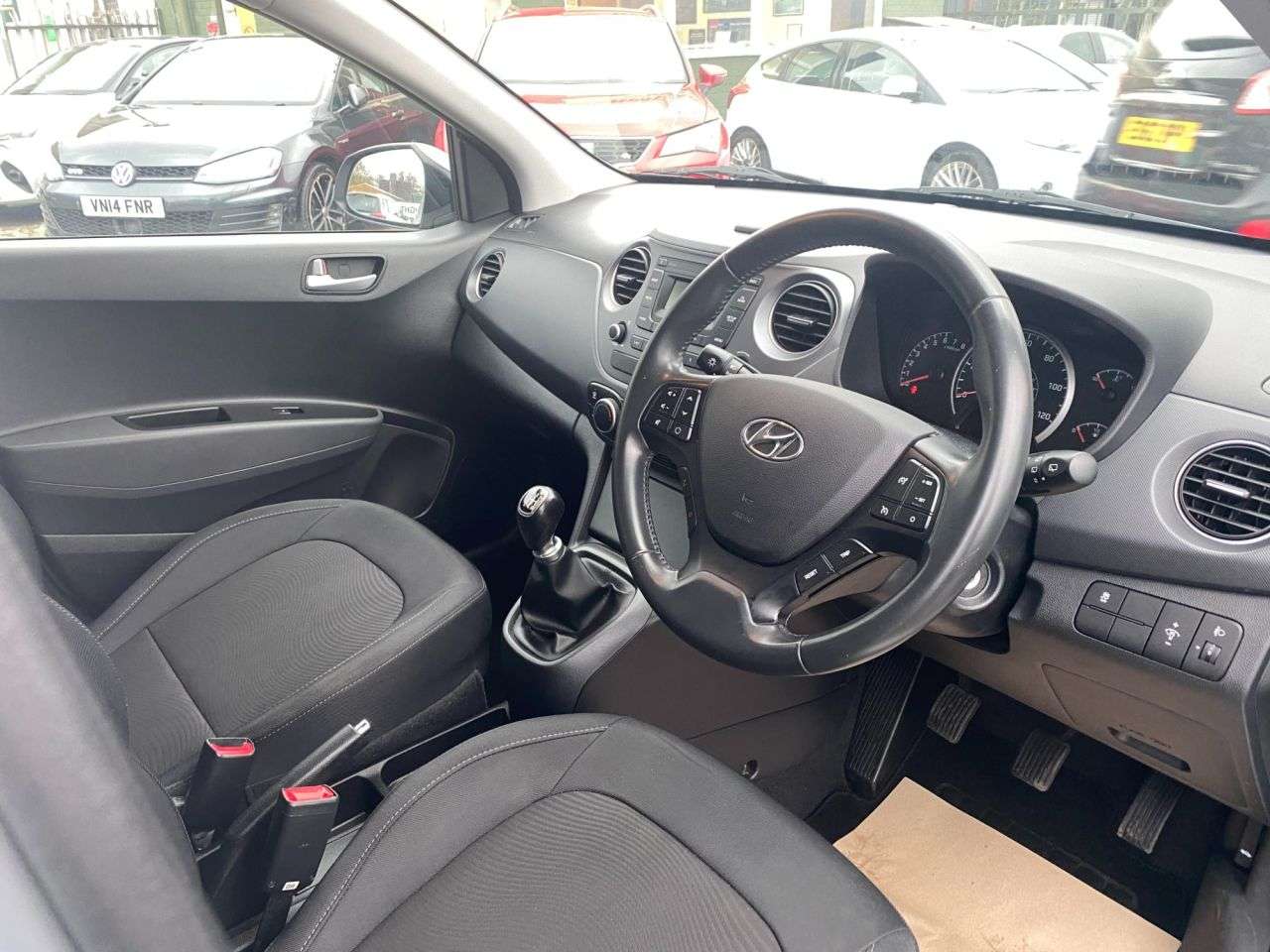 2017 HYUNDAI I10 2017 HYUNDAI I10