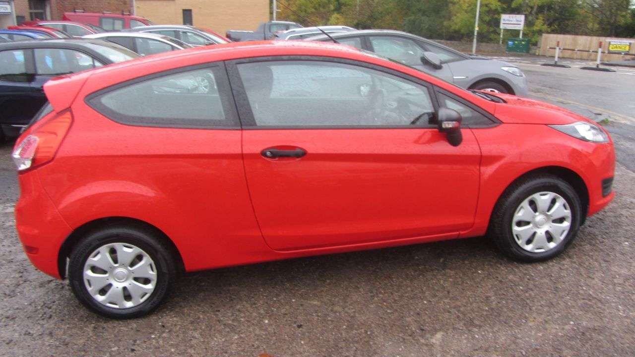 2015 FORD FIESTA 2015 FORD FIESTA