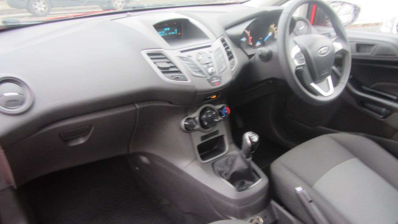 2015 FORD FIESTA 2015 FORD FIESTA