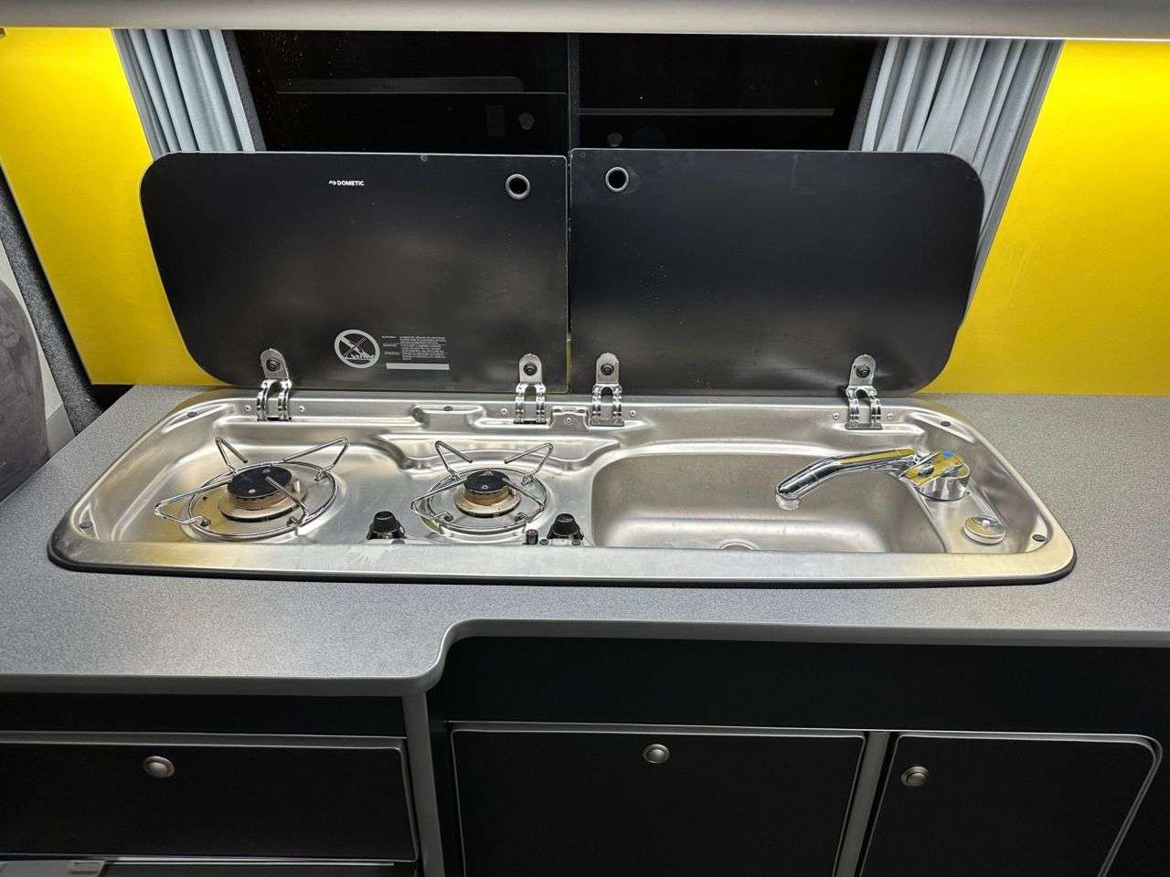 A 2015 VOLKSWAGEN TRANSPORTER 2.0 TDI T32 Startline Panel Van 4dr Diesel Manual L1 H1 (203 g/km, 138.08 b A 2015 VOLKSWAGEN TRANSPORTER 2.0 TDI T32 Startline Panel Van 4dr Diesel Manual L1 H1 (203 g/km, 138.08 b