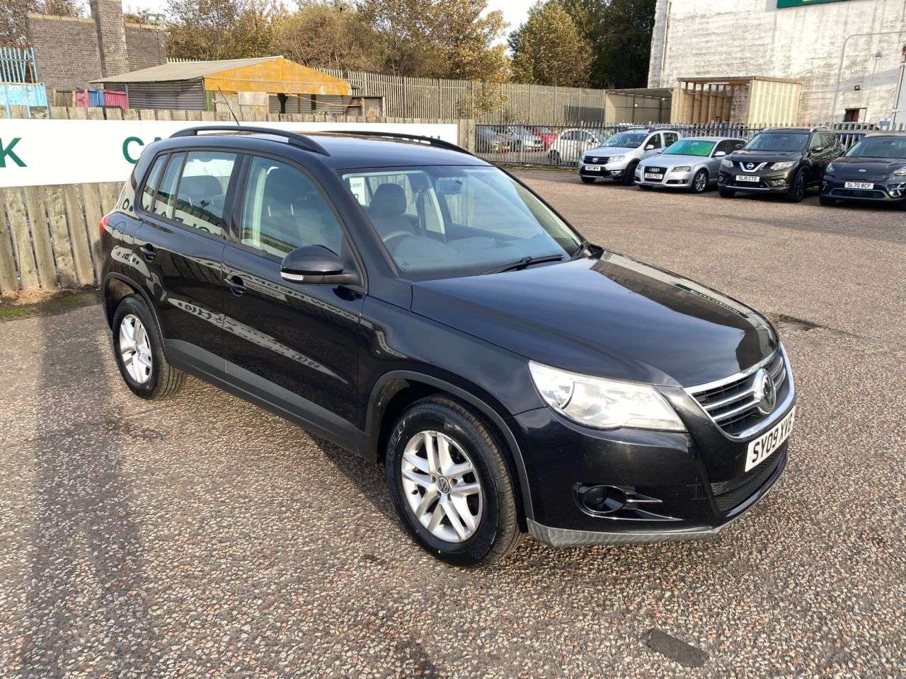 A 2009 VOLKSWAGEN TIGUAN 2.0 TDI S SUV 5dr Diesel Manual 4WD Euro 5 (140 ps) PX WELCOME FINANCE MAY A 2009 VOLKSWAGEN TIGUAN 2.0 TDI S SUV 5dr Diesel Manual 4WD Euro 5 (140 ps) PX WELCOME FINANCE MAY