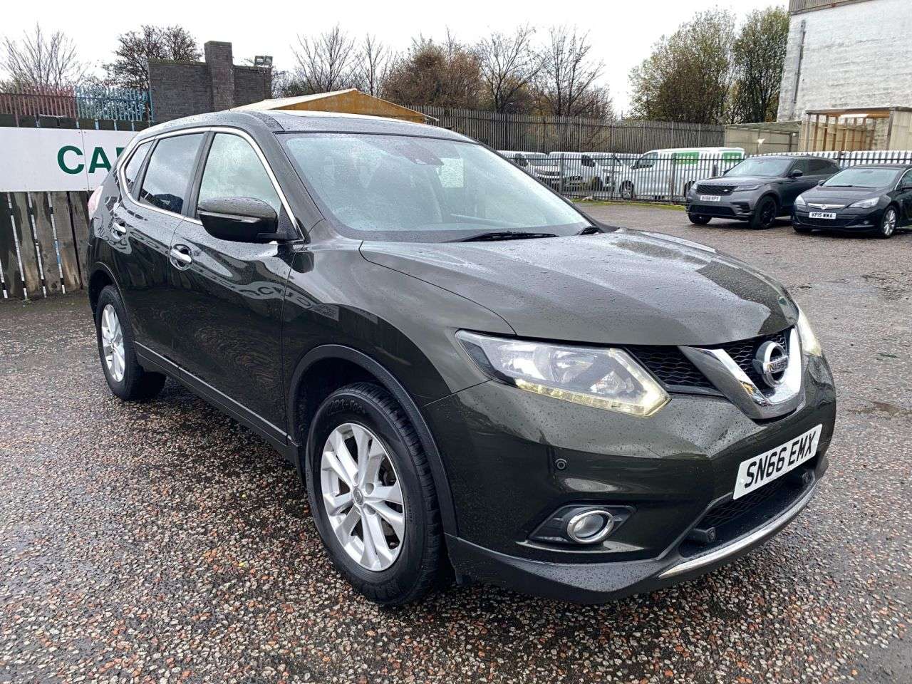 A 2016 NISSAN X-TRAIL 1.6 DIG-T Acenta SUV 5dr Petrol Manual Euro 6 (s/s) (163 ps) A 2016 NISSAN X-TRAIL 1.6 DIG-T Acenta SUV 5dr Petrol Manual Euro 6 (s/s) (163 ps)