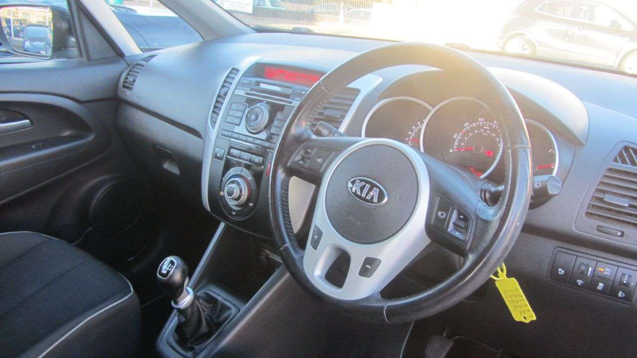2014 KIA VENGA 2014 KIA VENGA