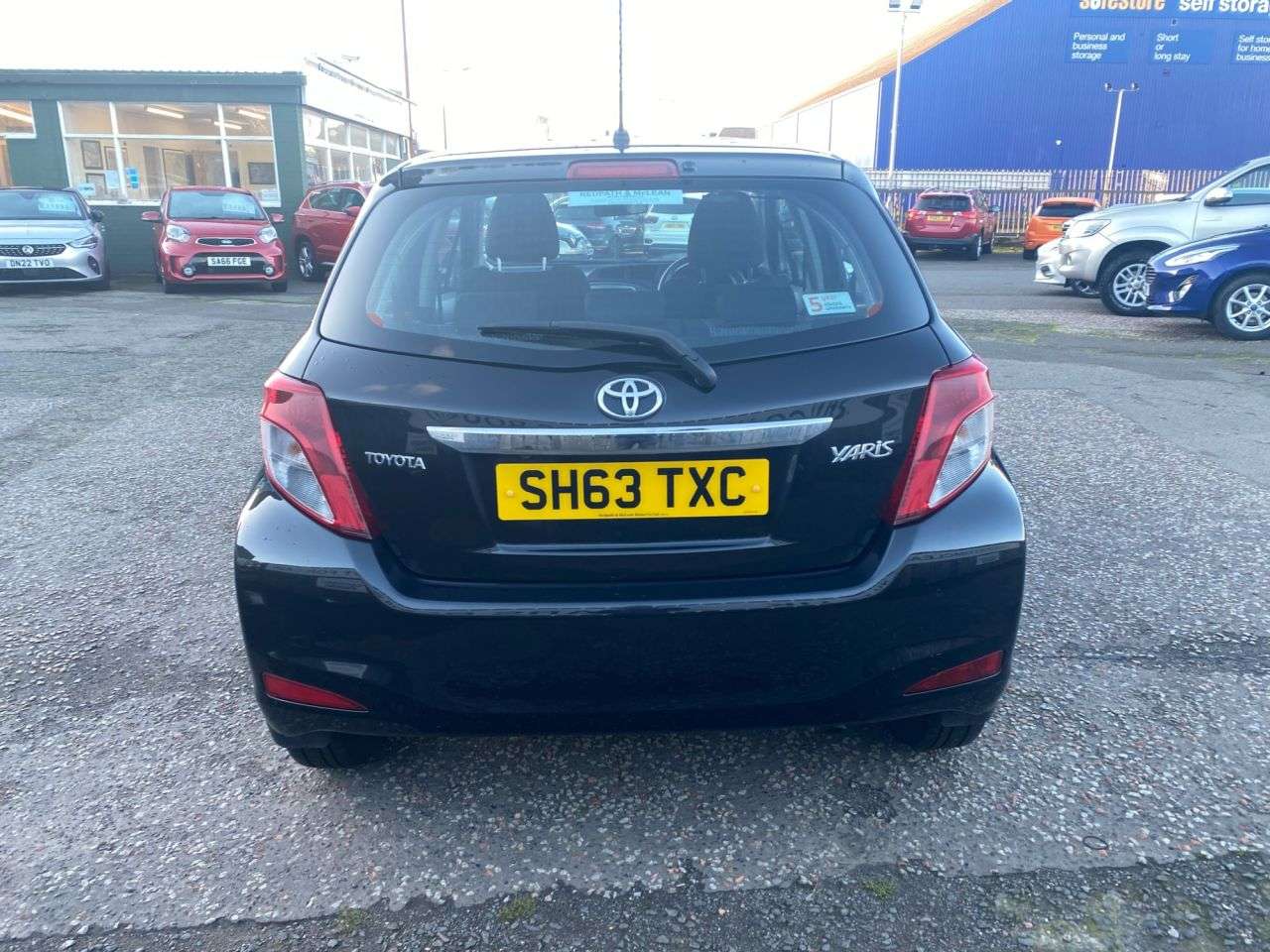 2013 TOYOTA YARIS 2013 TOYOTA YARIS