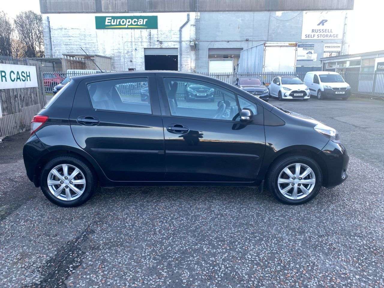 2013 TOYOTA YARIS 2013 TOYOTA YARIS