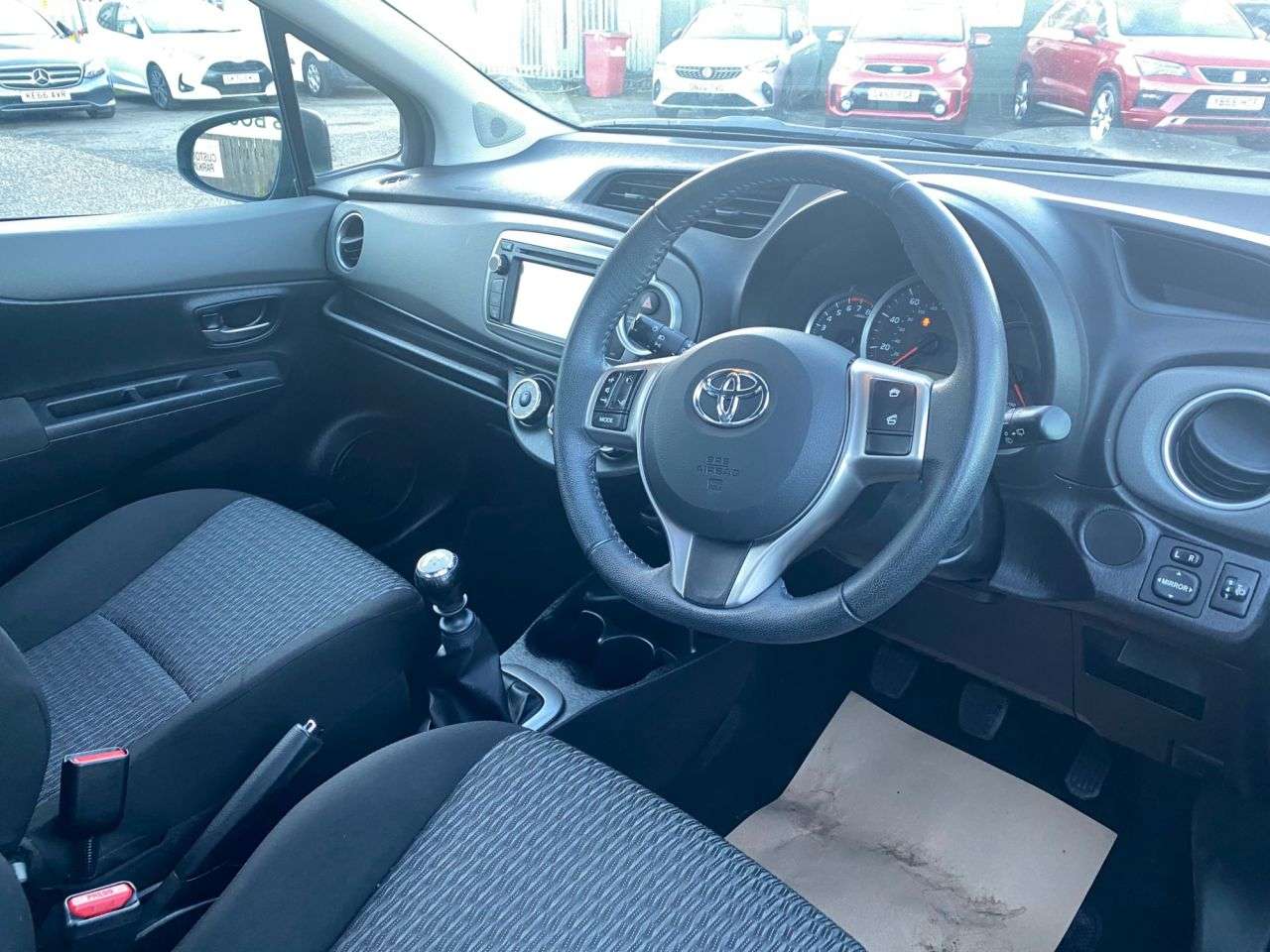 2013 TOYOTA YARIS 2013 TOYOTA YARIS