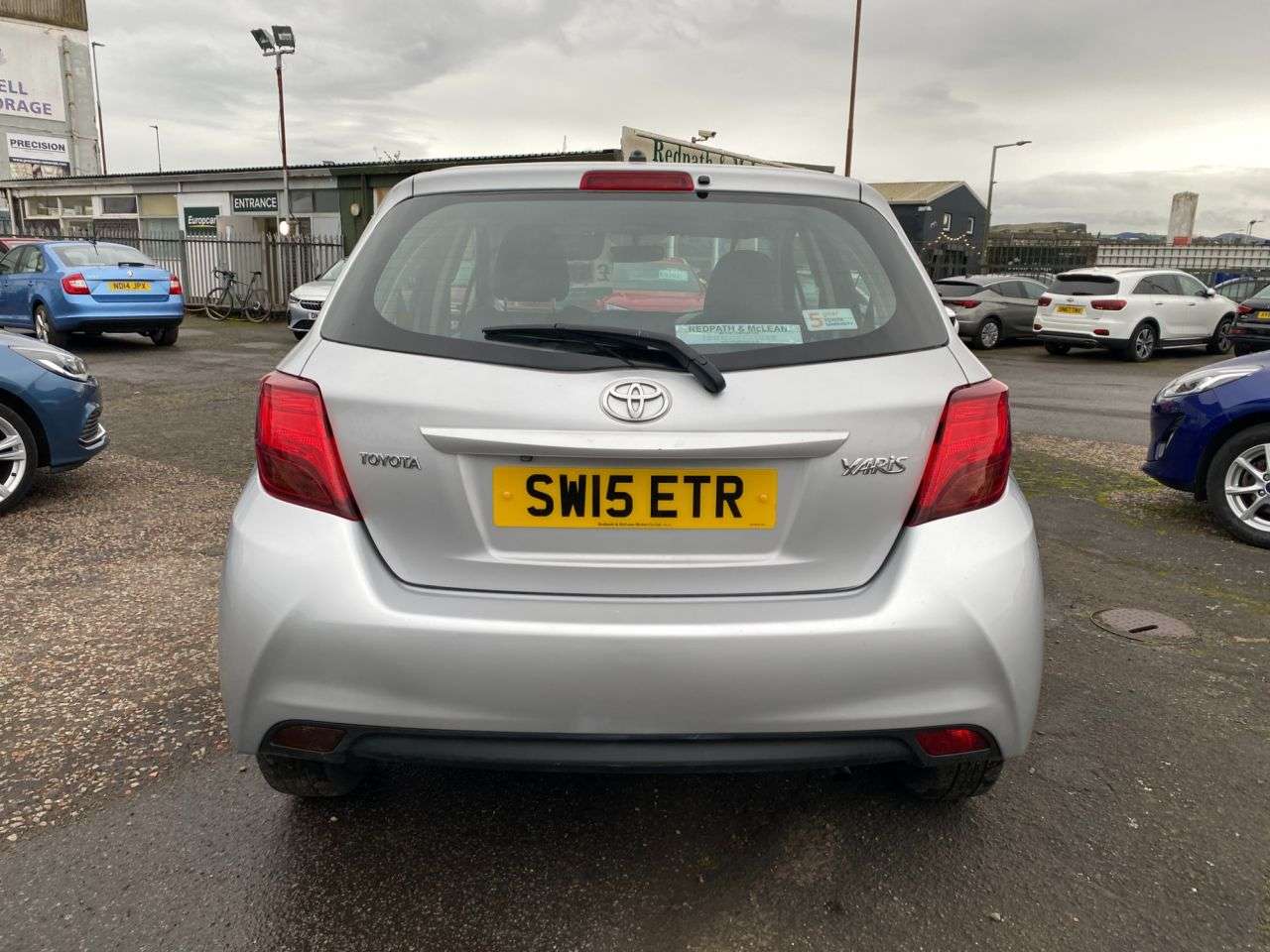 2015 TOYOTA YARIS 2015 TOYOTA YARIS