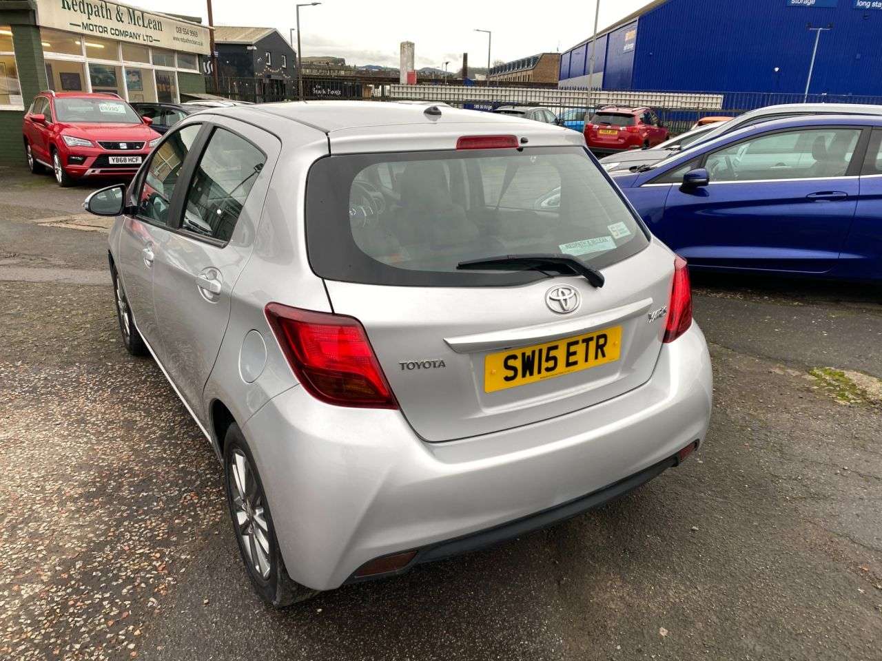 2015 TOYOTA YARIS 2015 TOYOTA YARIS