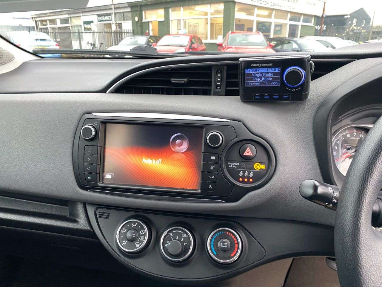 2015 TOYOTA YARIS 2015 TOYOTA YARIS