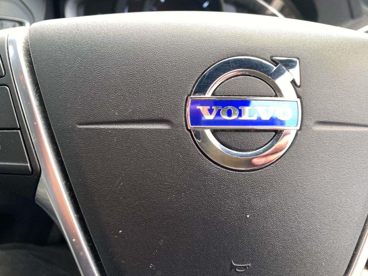 2015 VOLVO XC60 2015 VOLVO XC60